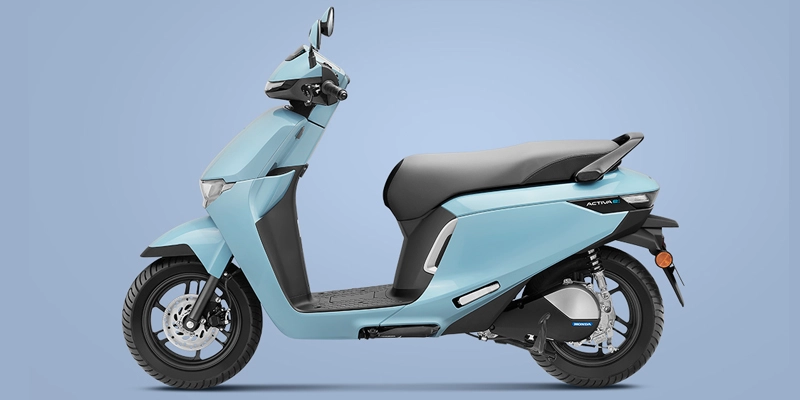 क्यों Honda Activa E scooter है बेहतर विकल्प? जानें कीमत, माइलेज और फीचर्स 2 Honda Electric Scooter